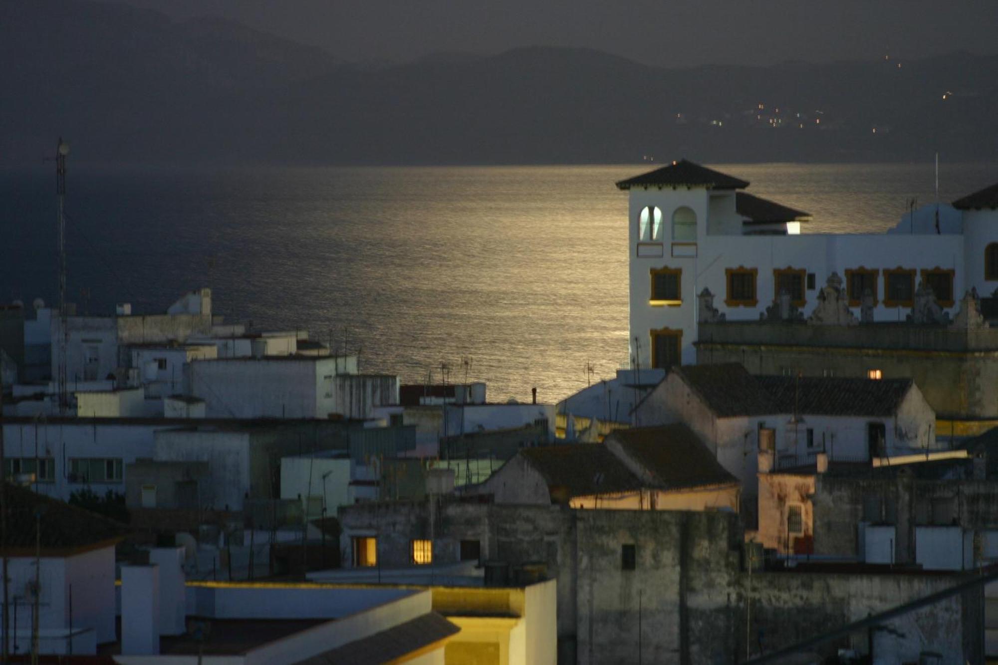 El Asturiano Hotel Tarifa Eksteriør billede