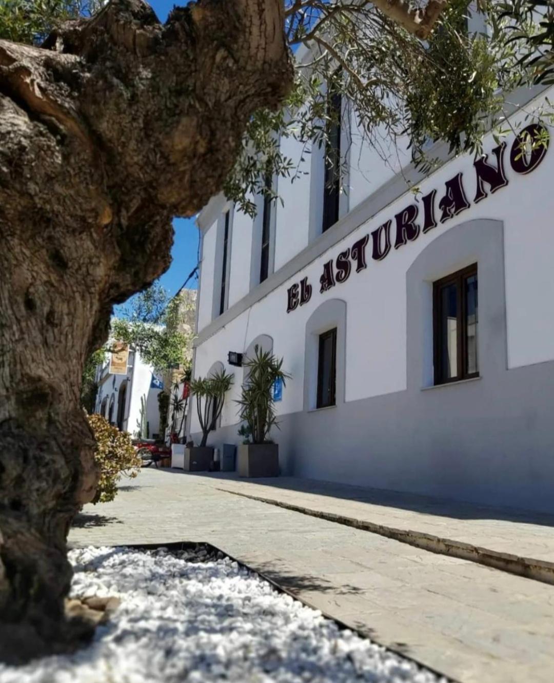 El Asturiano Hotel Tarifa Eksteriør billede